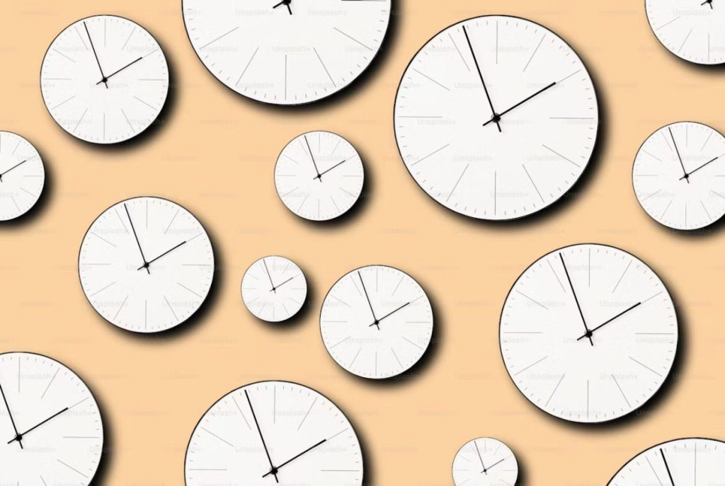 How to Tell Time in English: Tips for Faster Learning
